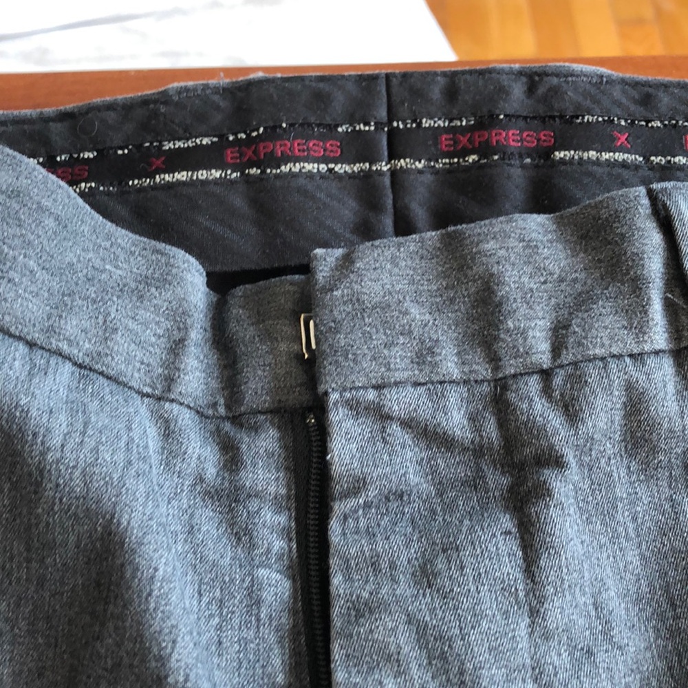 Men’s Express Dress Pants 34/30 Grey